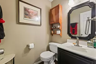 905 Birkshire Dr, Lewisville, TX 75077 - Photo 22