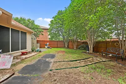 905 Birkshire Drive, Lewisville, TX 75077 - Photo 32