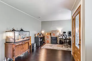 217 W Grady St, Blooming Grove, TX 76626 - Photo 6