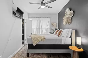 711 W Knox St, Ennis, TX 75119 - Photo 16