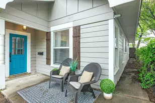 711 W Knox St, Ennis, TX 75119 - Photo 6