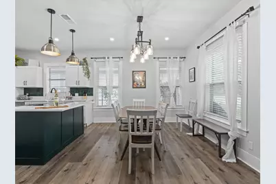 711 W Knox Street, Ennis, TX 75119 - Photo 10