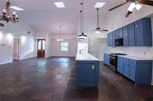 525 SE 31st St, Paris, TX 75460 - Photo 6