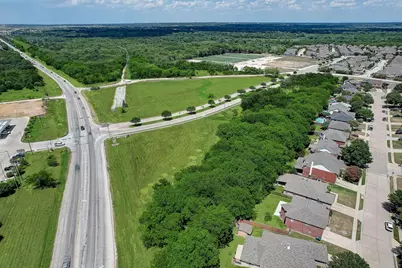 5 Bobcat Boulevard, Roanoke, TX 76262 - Photo 4