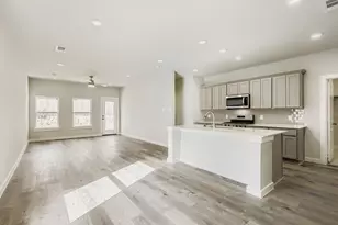 819 Brilliance Dr, Royse City, TX 75189 - Photo 10