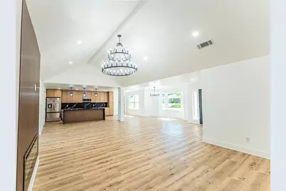 229 W Oaks Circle, Sulphur Springs, TX 75482 - Photo 8