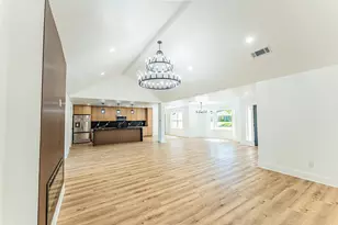 229 W Oaks Circle, Sulphur Springs, TX 75482 - Photo 8