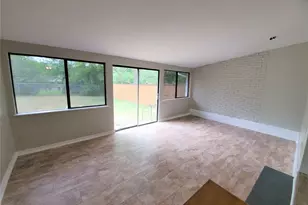 2115 Glenwood Ln, Denton, TX 76209 - Photo 20