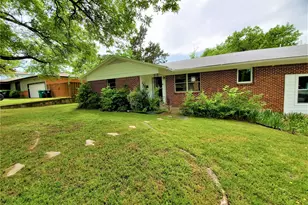 2115 Glenwood Ln, Denton, TX 76209 - Photo 1