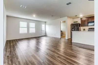 401 Everglades Street, Princeton, TX 75407 - Photo 6