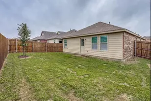 401 Everglades St, Princeton, TX 75407 - Photo 22