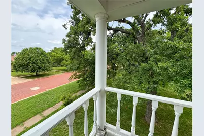 711 W 6th Street, Cisco, TX 76437 - Photo 32