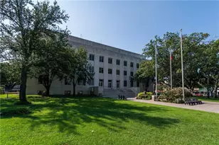 120 S Crockett St, Sherman, TX 75090 - Photo 2