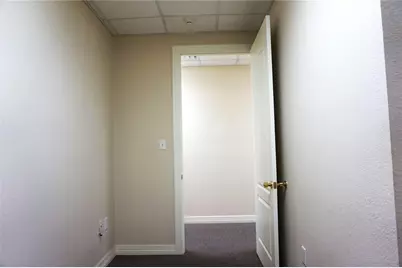 120 S Crockett Street #201, Sherman, TX 75090 - Photo 14