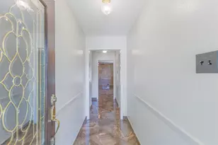 2418 Ingleside Dr, Grand Prairie, TX 75050 - Photo 2