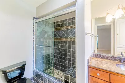 2418 Ingleside Drive, Grand Prairie, TX 75050 - Photo 6