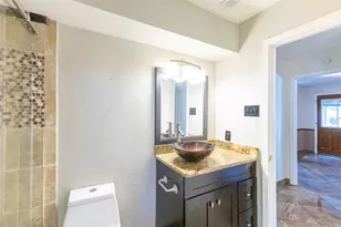 2418 Ingleside Dr, Grand Prairie, TX 75050 - Photo 20