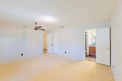 2418 Ingleside Drive, Grand Prairie, TX 75050 - Photo 4