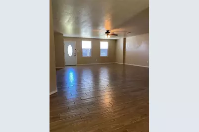 4404 Bobbie Ann Drive, Granbury, TX 76049 - Photo 2