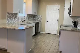 4404 Bobbie Ann Dr, Granbury, TX 76049 - Photo 4