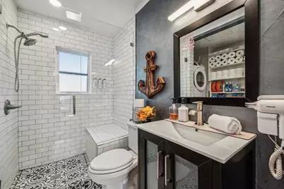 215 S Lambert Street, Granbury, TX 76048 - Photo 8