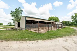 1545 Co Rd 130, Stephenville, TX 76401 - Photo 22