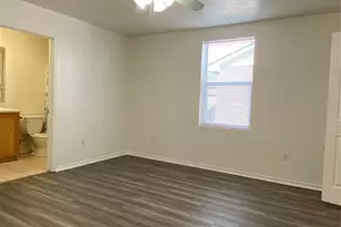 4406 Bobbie Ann Dr, Granbury, TX 76049 - Photo 6