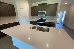 564 Clear Rain St, Lavon, TX 75166 - Photo 6