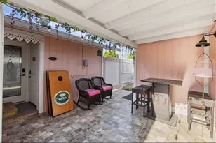 114 W Doyle St, Granbury, TX 76048 - Photo 4