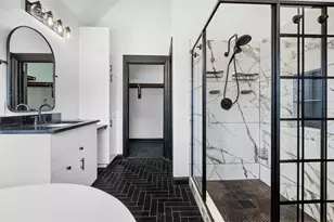 4160 Towne Green Cir, Addison, TX 75001 - Photo 12