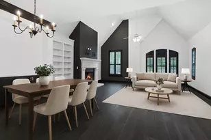 4160 Towne Green Cir, Addison, TX 75001 - Photo 2