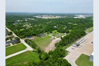 4213 Elkins Avenue, Lancaster, TX 75134 - Photo 10