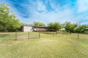 4942 Co Rd 206, Breckenridge, TX 76424 - Photo 36