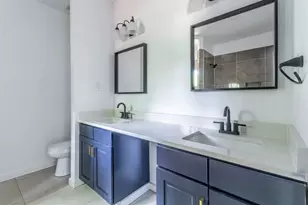 1014 Trinity St, Cleburne, TX 76031 - Photo 8