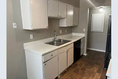 1122 Millview Drive #1103, Arlington, TX 76012 - Photo 6