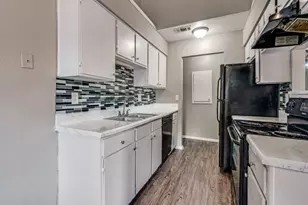 1122 Millview Dr, Arlington, TX 76012 - Photo 6