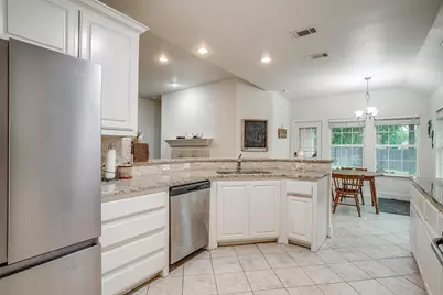 228 Lovers Path Drive, Springtown, TX 76082 - Photo 18
