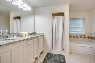 228 Lovers Path Dr, Springtown, TX 76082 - Photo 28