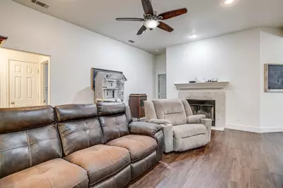 228 Lovers Path Drive, Springtown, TX 76082 - Photo 10