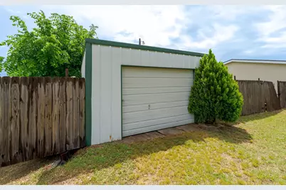 633 Pecan Meadow Drive, Clyde, TX 79510 - Photo 38