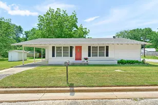 501 S Eddy Ave, Denison, TX 75020 - Photo 1