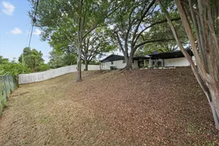 4512 Starlight Dr, Haltom City, TX 76117 - Photo 24