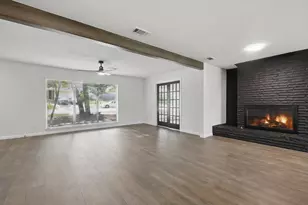 4512 Starlight Dr, Haltom City, TX 76117 - Photo 6