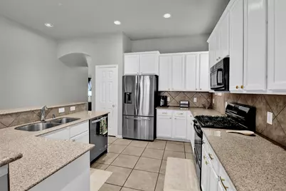 3201 Barkwood Drive, McKinney, TX 75071 - Photo 12