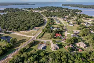 10528 Lago Vista, Quinlan, TX 75474 - Photo 4