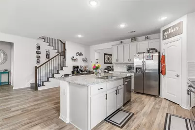 804 Feather Edge Drive, Springtown, TX 76082 - Photo 8