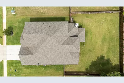 804 Feather Edge Drive, Springtown, TX 76082 - Photo 32