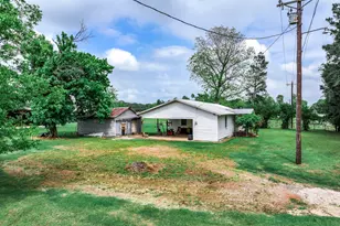 14581 Texas Hwy 11 E, Pickton, TX 75471 - Photo 10