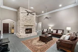 1201 Tralee Ln, Garland, TX 75044 - Photo 8