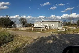 204 N Marion St, Richland Springs, TX 76871 - Photo 4